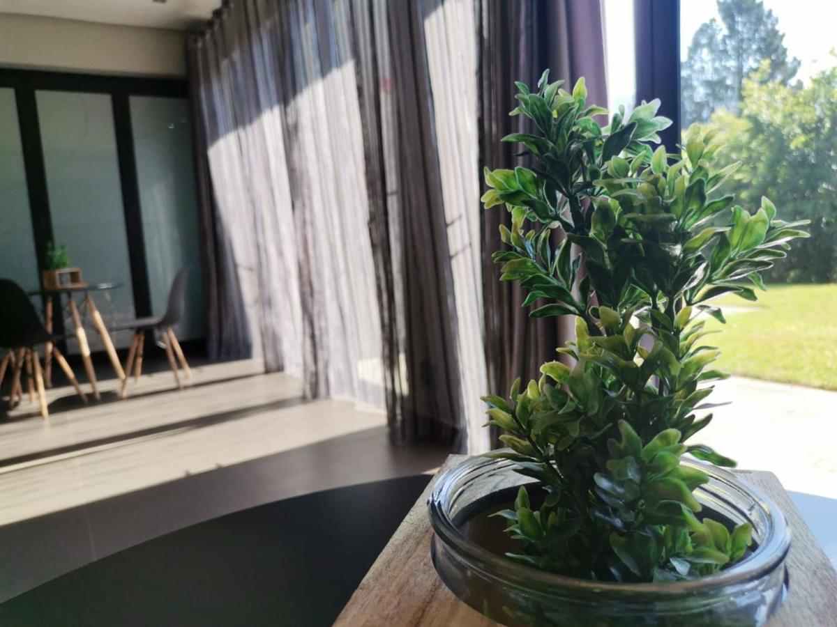 The Raz Bed and Breakfast Harrismith Buitenkant foto