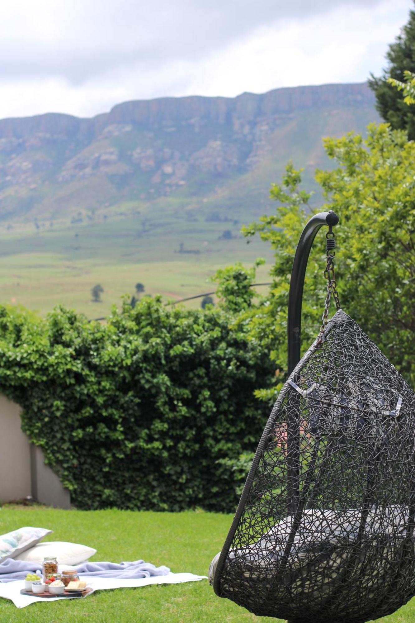 The Raz Bed and Breakfast Harrismith Buitenkant foto