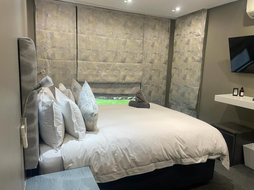 The Raz Bed and Breakfast Harrismith Buitenkant foto